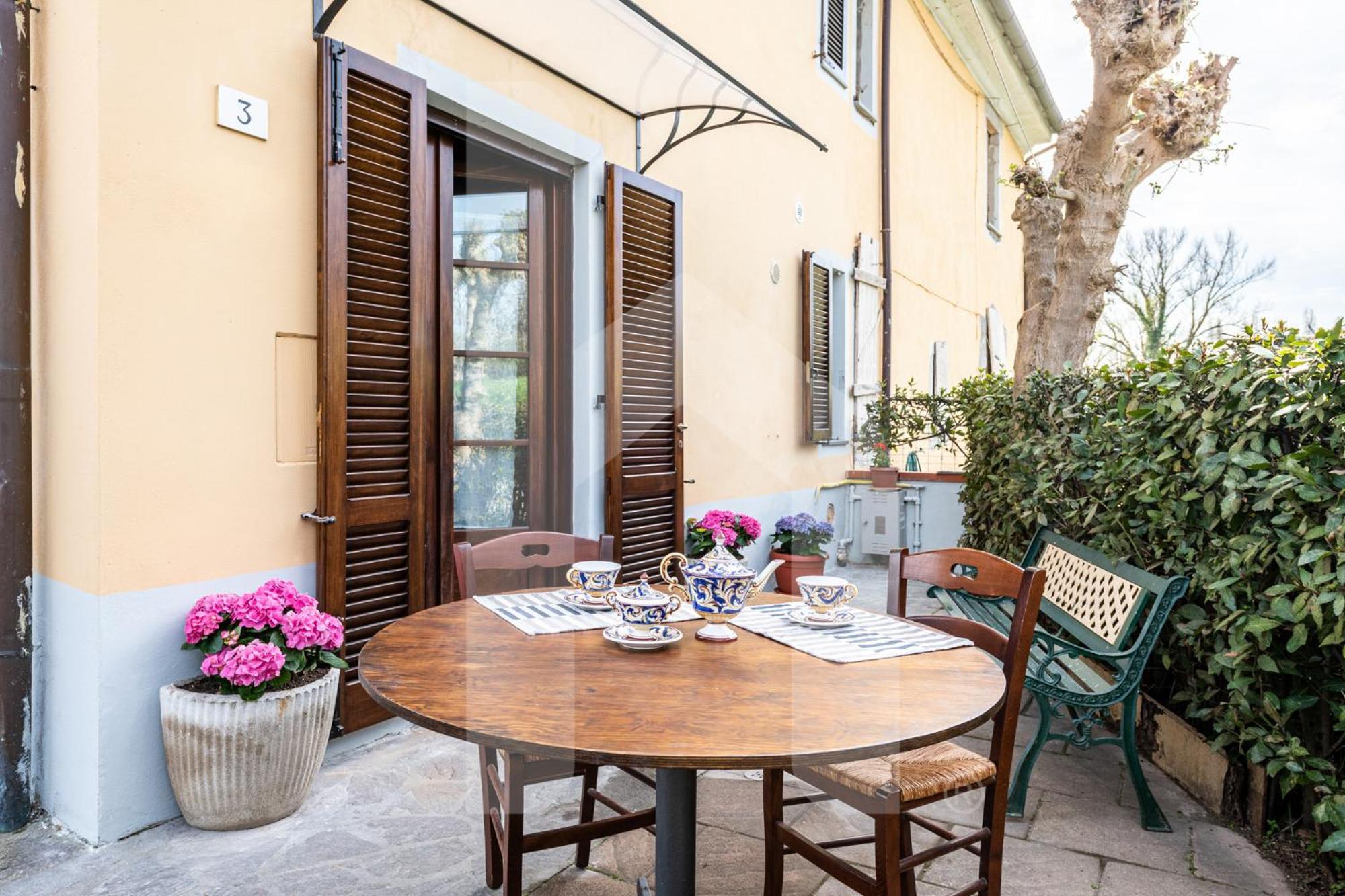 Homiday - Tuscany House - Parcheggio E Giardino Privato Pisa Exteriör bild